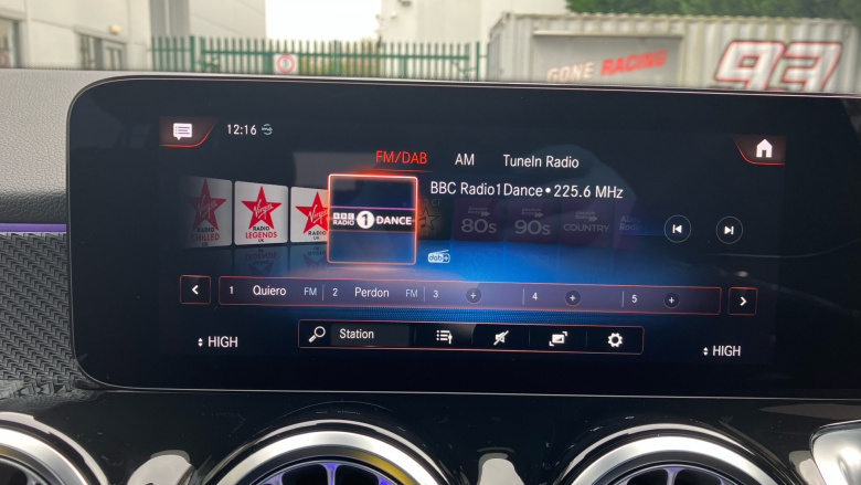 Mercedes-Benz GLB 200 AMG Line Premium 5dr 7G-Tronic Petrol Estate